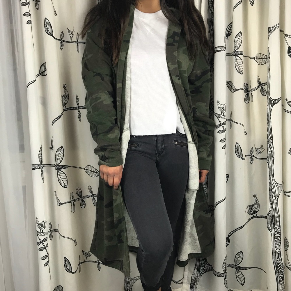 Maxi camo coat